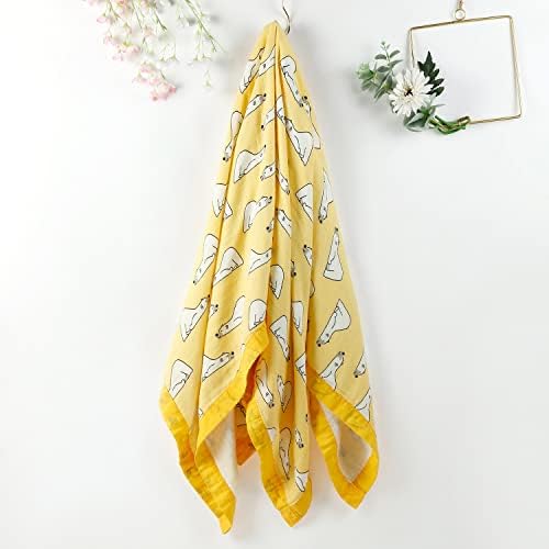 Farmer Mani 4-Layer Muslin Swaddle Blanket with Bear Print