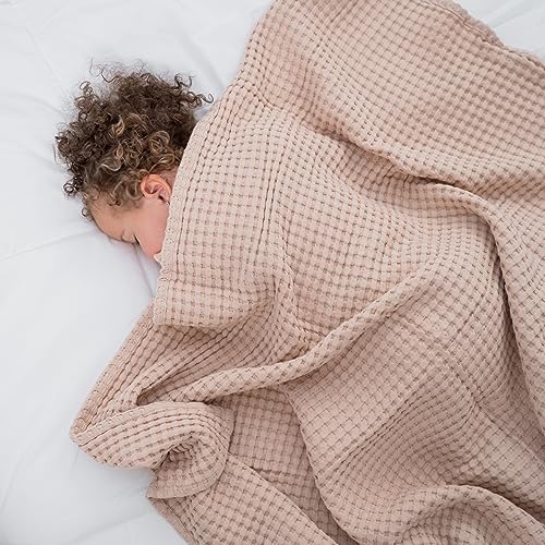 Comfy Cubs Waffle Weave Baby Blanket - 40 x 40