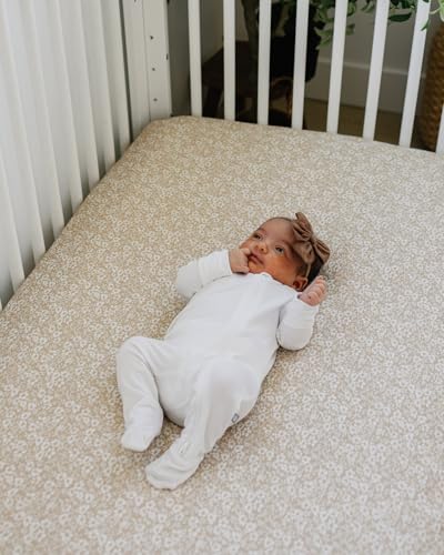 Sorrel Fern Crib Sheets - 2 Pack Neutral Poppy Fields