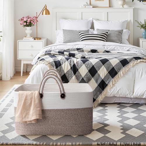 OIAHOMY 75L Woven Blanket Basket - Gradient Brown With White